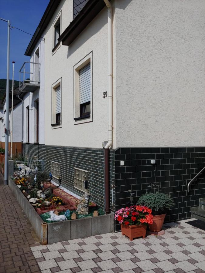 Gaestehaus Rheinburgenblick Kestert Extérieur photo
